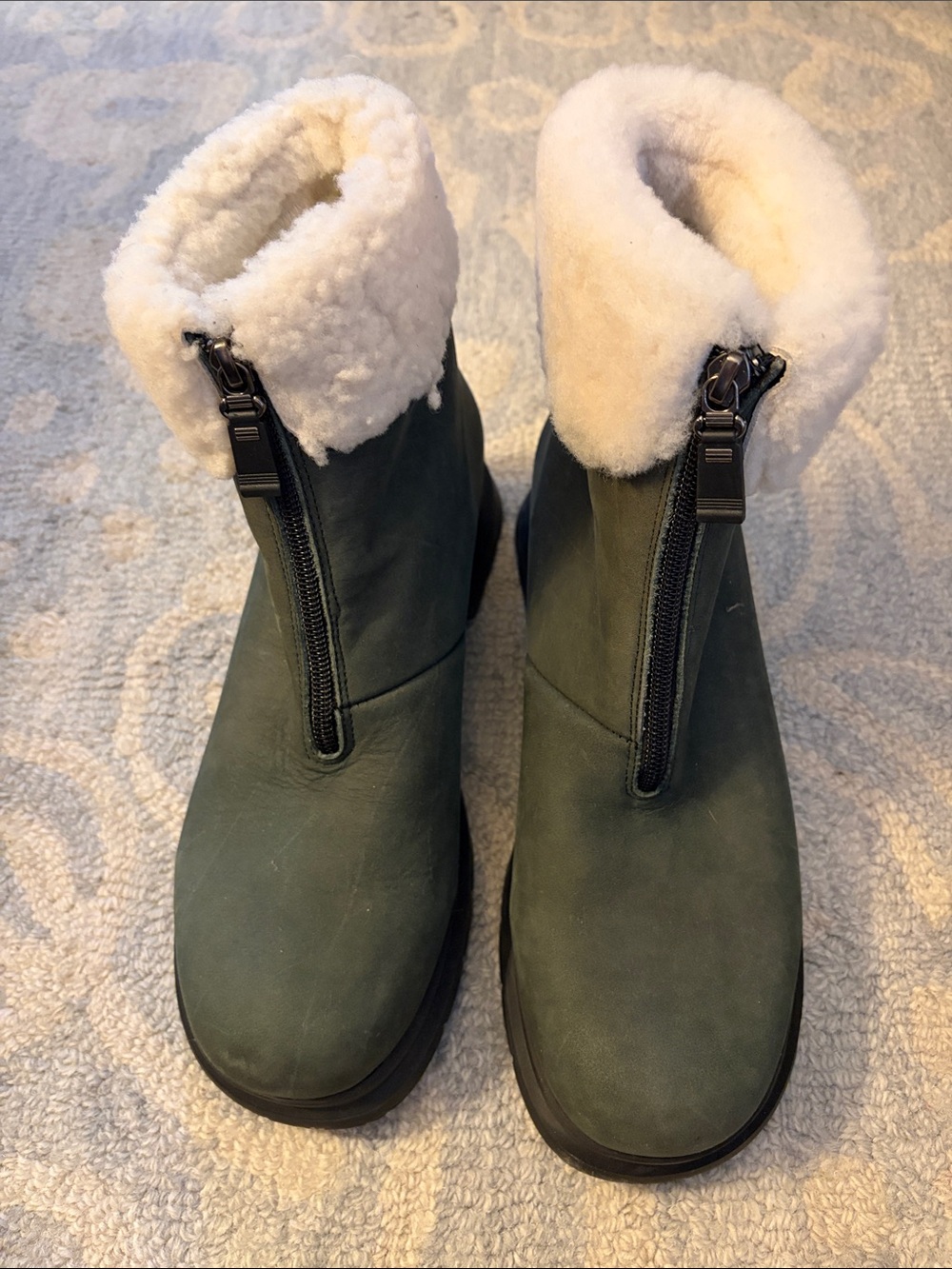 La CANADIENNE Green Shearling-Cuff Winter Ankle Boots